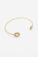 Load image into Gallery viewer, Delicate Gold Bracelet