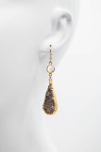 Load image into Gallery viewer, Amethyst Crystal Earrings