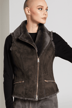 Load image into Gallery viewer, Flyer Shearling Vest